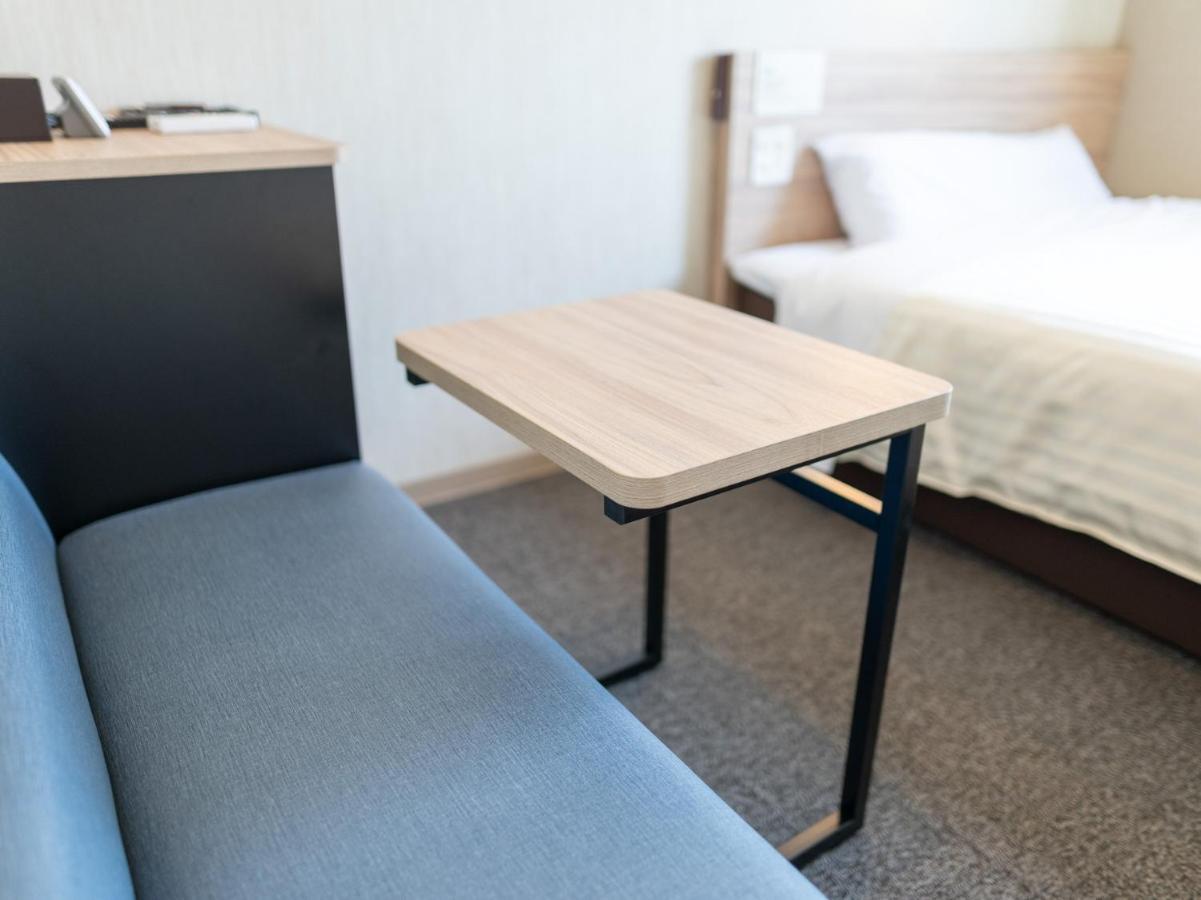 Super Hotel Iyo Saijo Exteriör bild